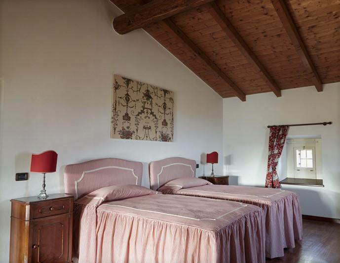 Agrigturismo Monte Cicogna Farm stay Moniga del Garda